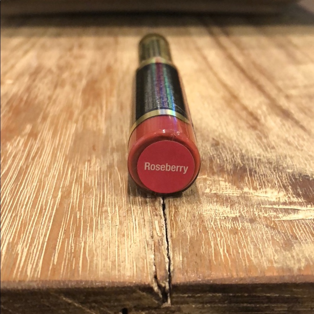 New Roseberry Lipsense
